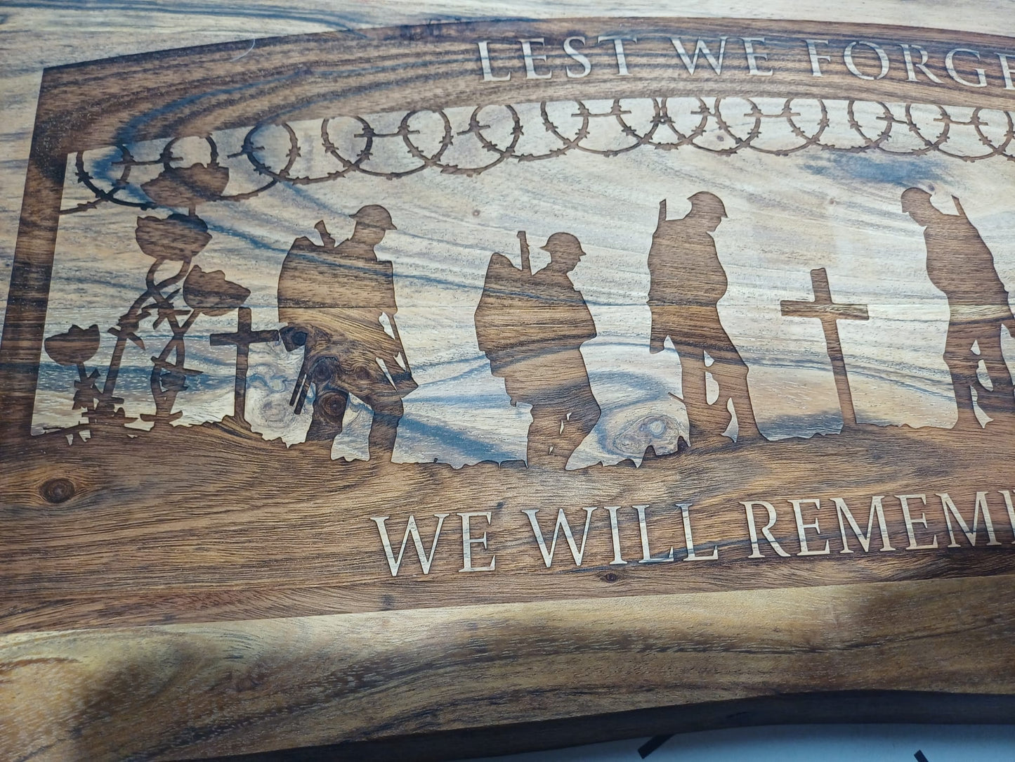 Acacia Serving Board Remembrance Honour